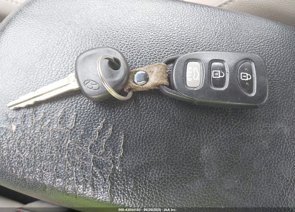 2015 HYUNDAI ELANTRA LIMITED VIN: 5NPDH4AEXFH556193