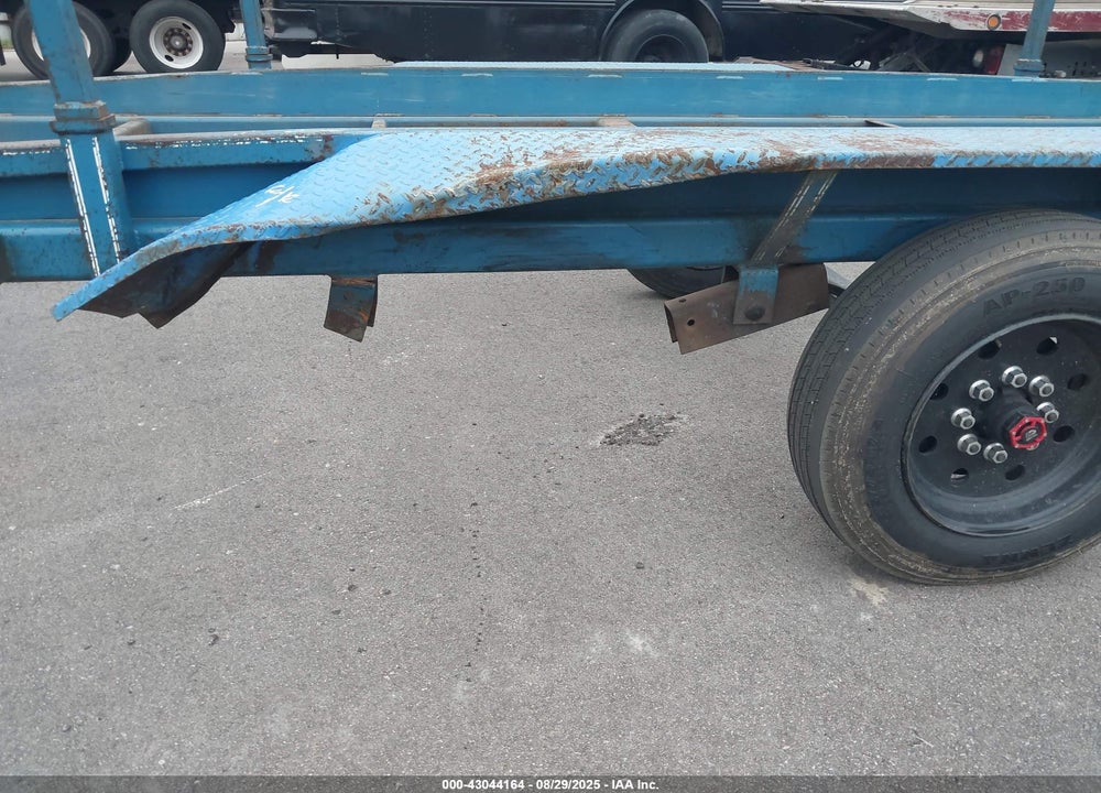 2022 OTHER --- VIN: 1J9B33028NY509263