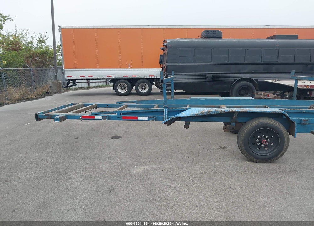 2022 OTHER --- VIN: 1J9B33028NY509263