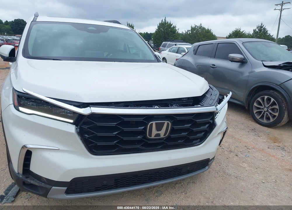 2025 HONDA PILOT TOURING VIN: 5FNYG1H75SB118281
