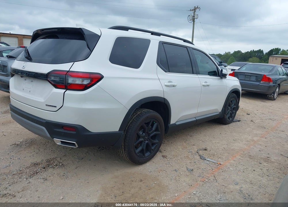 2025 HONDA PILOT TOURING VIN: 5FNYG1H75SB118281