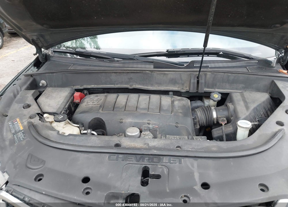 2011 CHEVROLET TRAVERSE VIN: 1GNKVGED8BJ268765