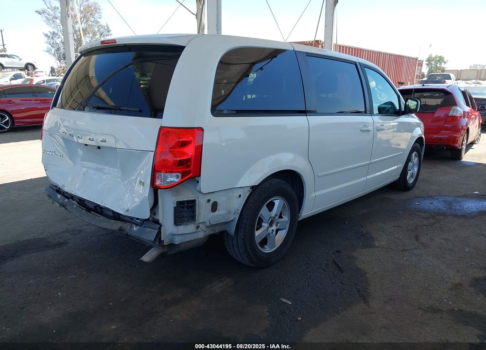 2012 DODGE GRAND CARAVAN SXT VIN: 2C4RDGCG6CR357142