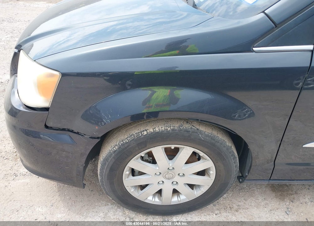 2014 CHRYSLER TOWN & COUNTRY TOURING VIN: 2C4RC1BG0ER367721