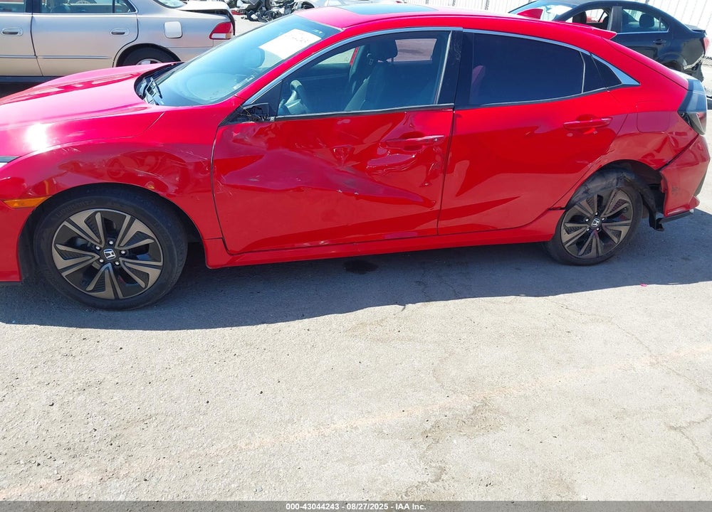 2017 HONDA CIVIC EX VIN: SHHFK7H57HU416068