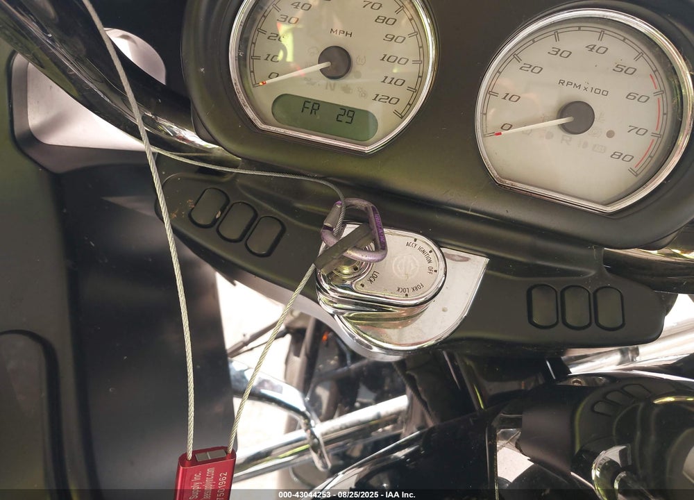 2022 HARLEY-DAVIDSON FLTRX VIN: 1HD1KHC16NB619522