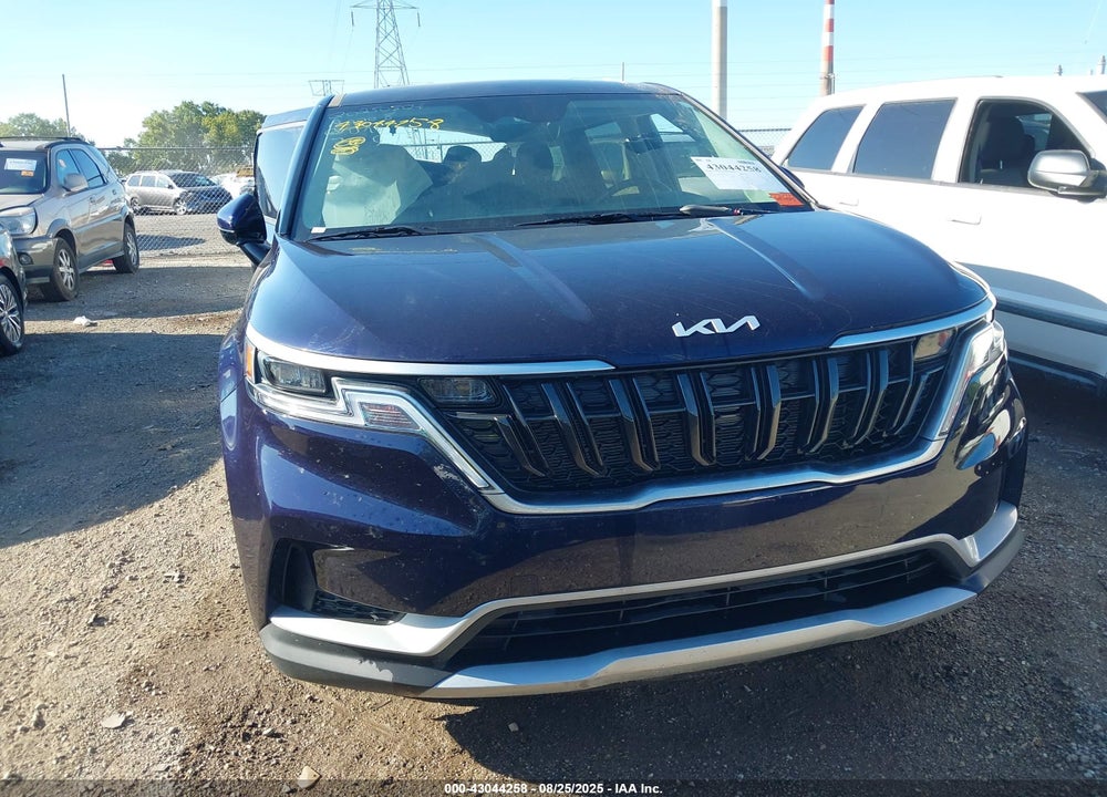 2024 KIA CARNIVAL MPV LX SEAT PACKAGE VIN: KNDNB4H36R6399142