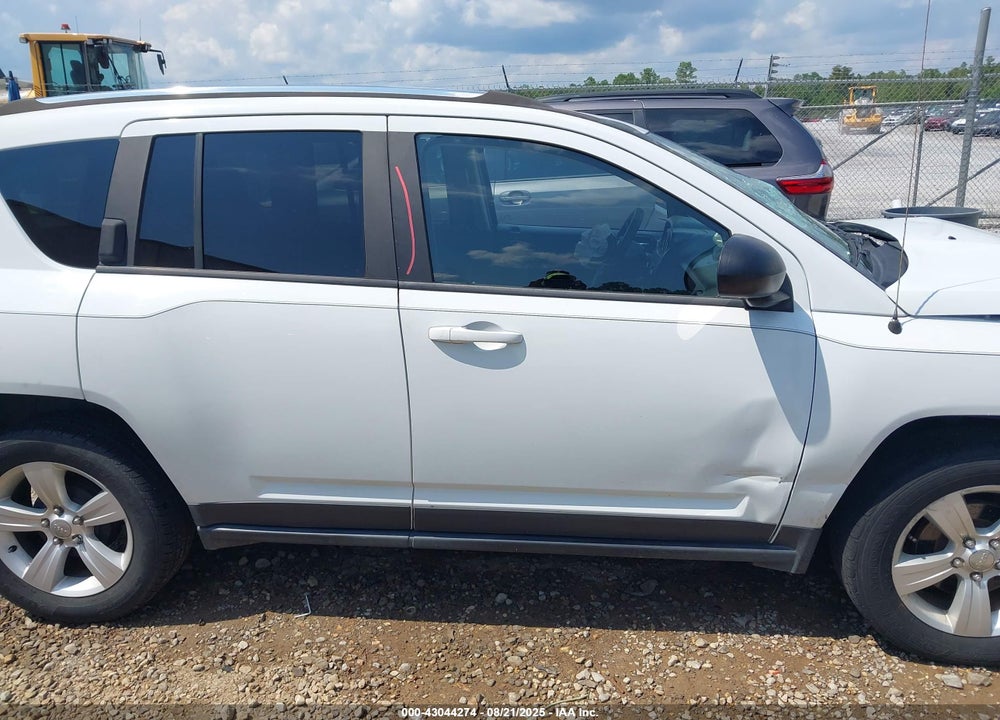 2014 JEEP COMPASS SPORT VIN: 1C4NJCBB6ED747797