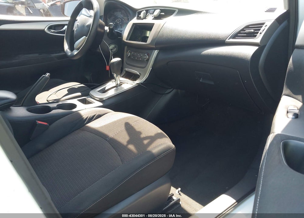 2014 NISSAN SENTRA VIN: 3N1AB7AP1EL679678
