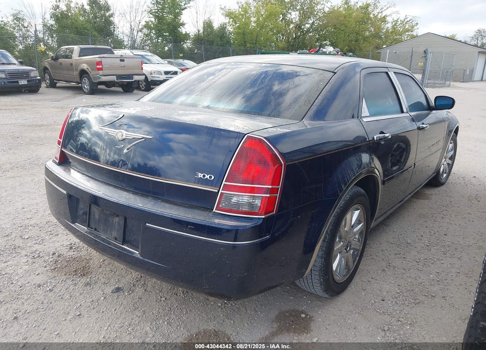 2005 CHRYSLER 300 VIN: 2C3JA43R75H507200