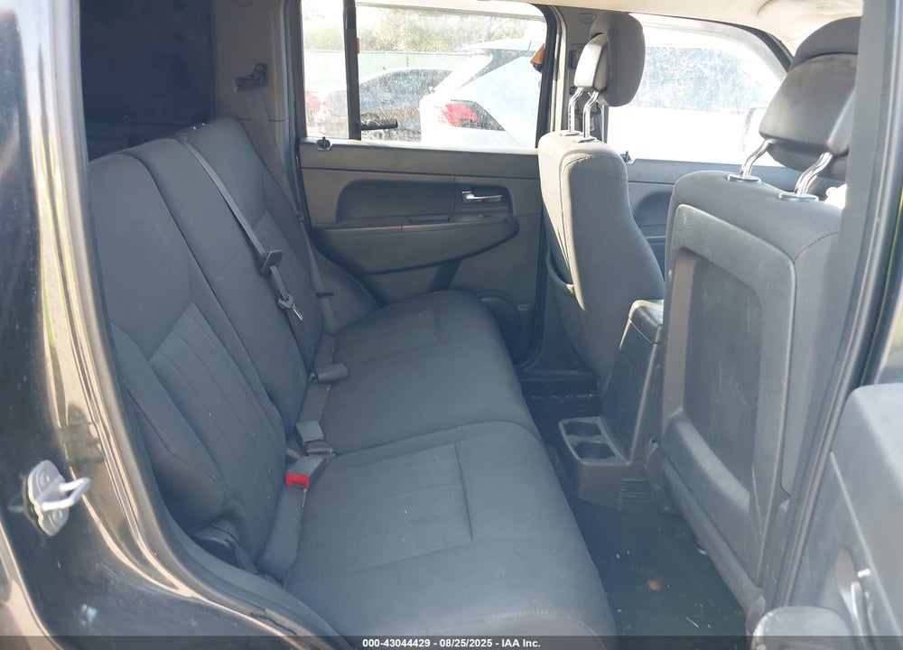 2011 JEEP LIBERTY VIN: 1J4PP2GK3BW552888