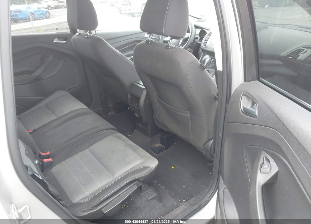2016 FORD ESCAPE VIN: 1FMCU9GXXGUC76290