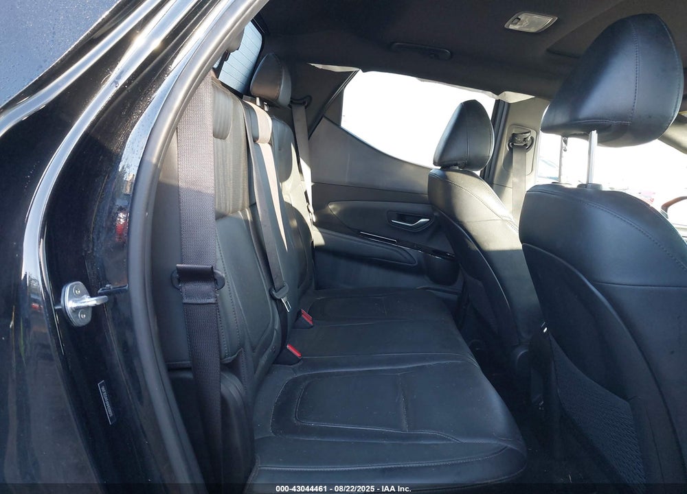 2022 HYUNDAI SANTA CRUZ VIN: 5NTJEDAF6NH038070