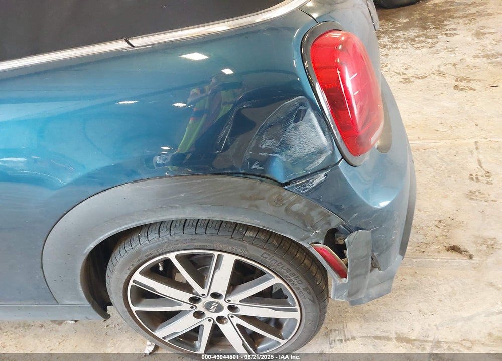 2023 MINI CONVERTIBLE VIN: WMW43DL0XP3P64245