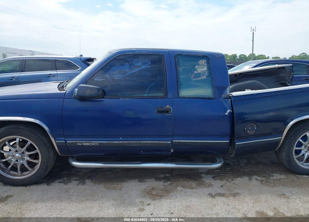 1993 CHEVROLET GMT-400 C1500 VIN: 2GCEC19K3P1253092