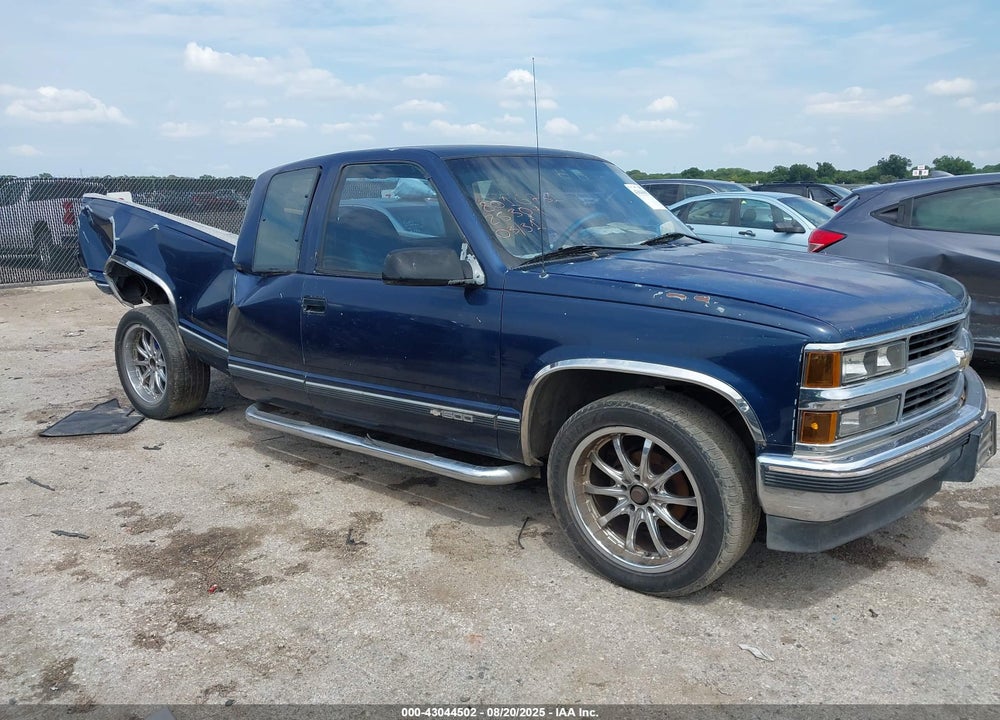1993 CHEVROLET GMT-400 C1500 VIN: 2GCEC19K3P1253092