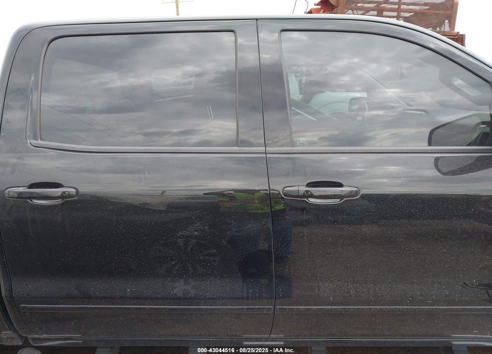 2018 CHEVROLET SILVERADO 1500 VIN: 3GCUKREC7JG533365