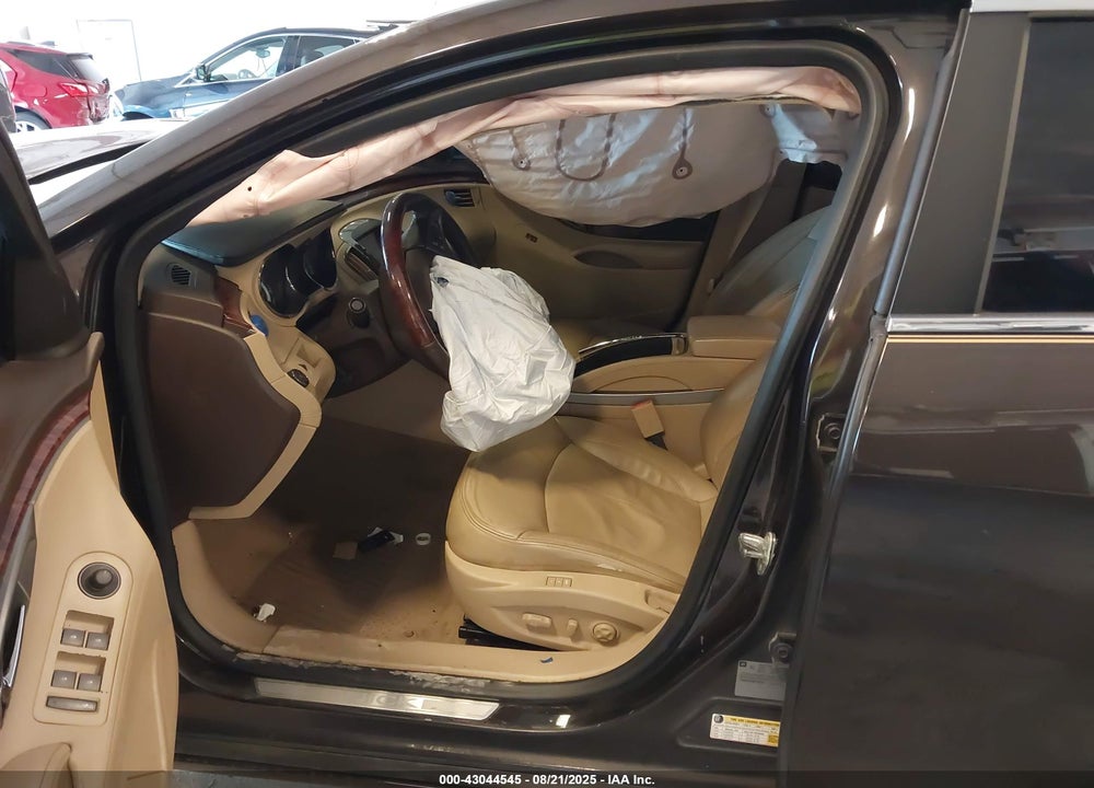 2013 BUICK LACROSSE VIN: 1G4GF5E33DF136635