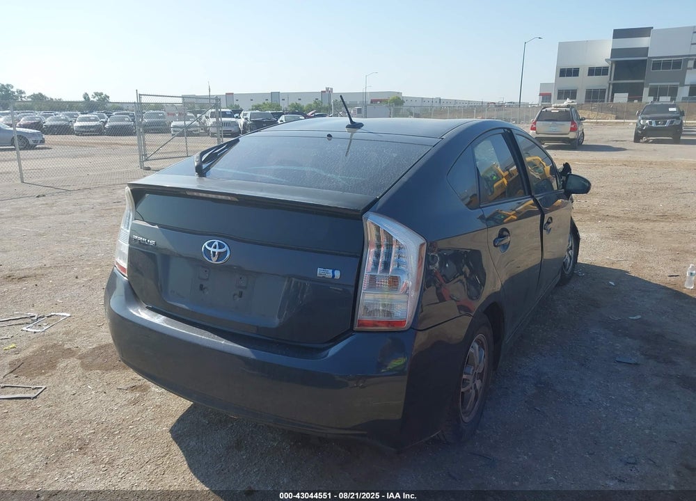 2011 TOYOTA PRIUS VIN: JTDKN3DU7B0284092