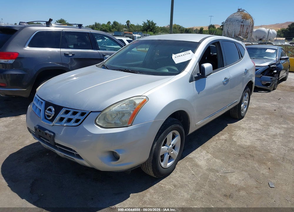 2013 NISSAN ROGUE S VIN: JN8AS5MV9DW644217