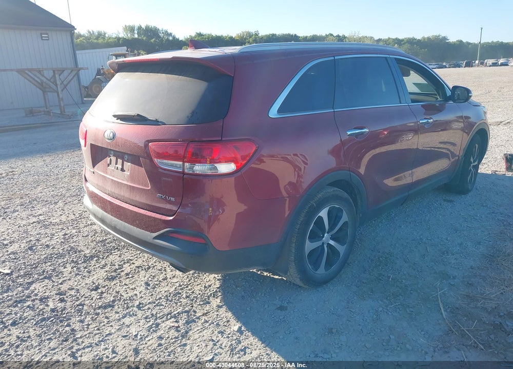 2018 KIA SORENTO VIN: 5XYPH4A57JG423064