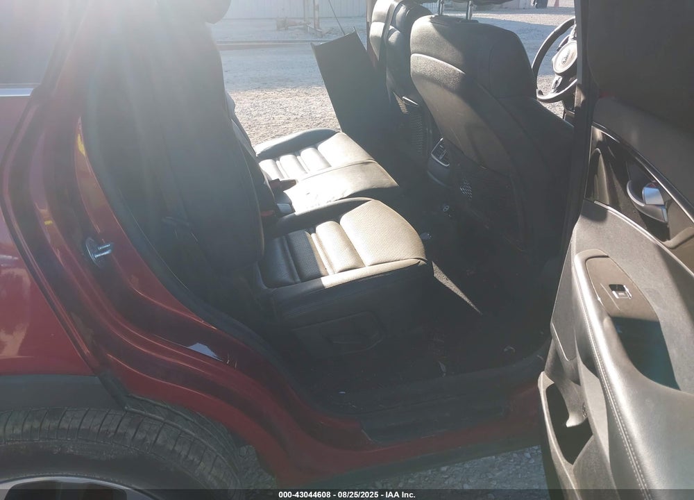 2018 KIA SORENTO VIN: 5XYPH4A57JG423064
