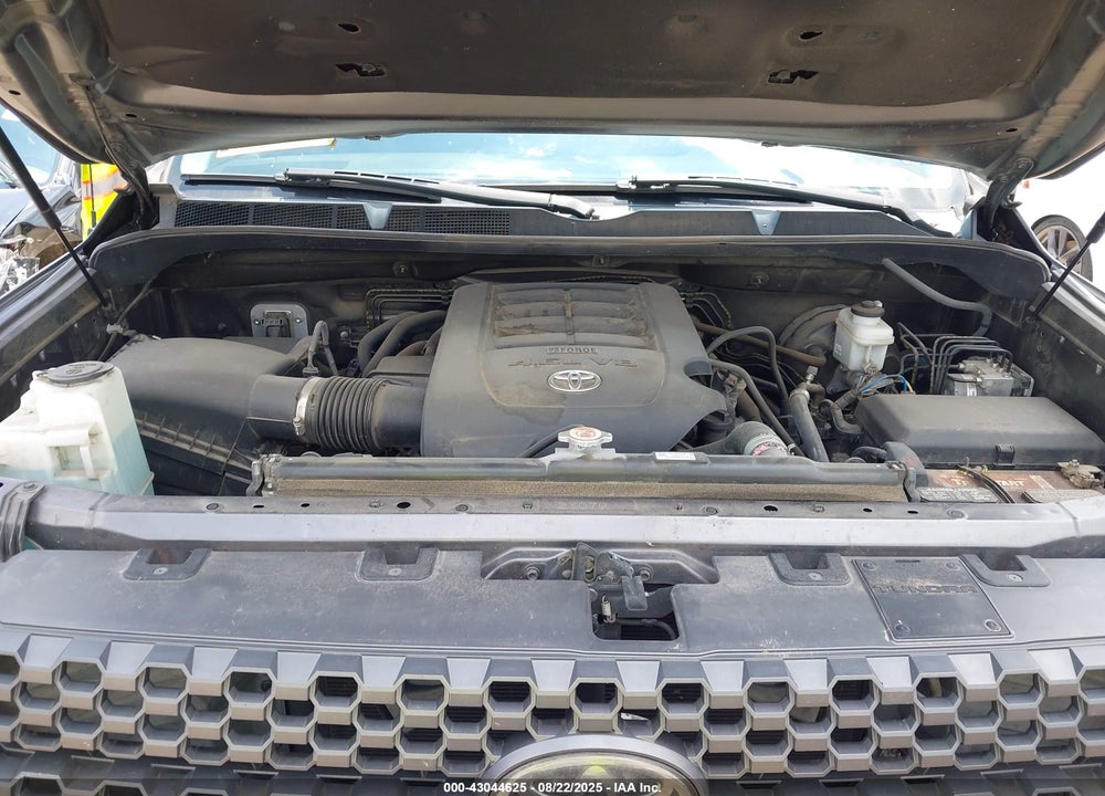 2018 TOYOTA TUNDRA VIN: 5TFRM5F15JX133127