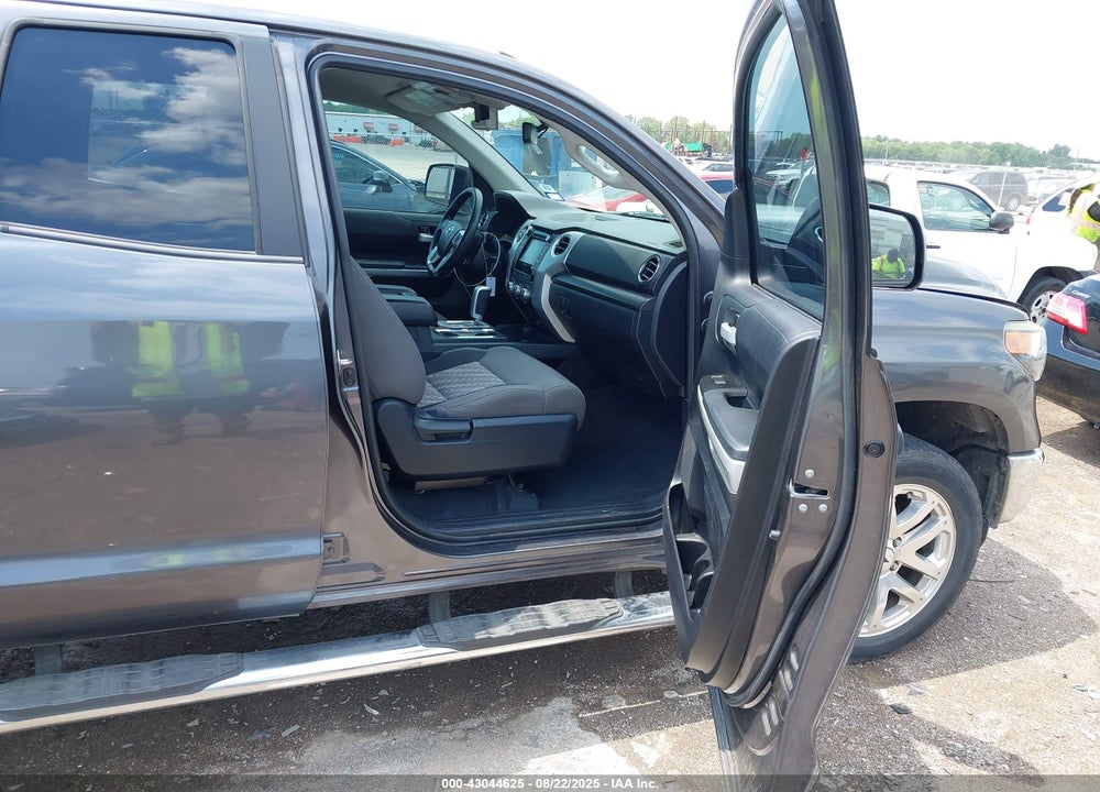 2018 TOYOTA TUNDRA VIN: 5TFRM5F15JX133127