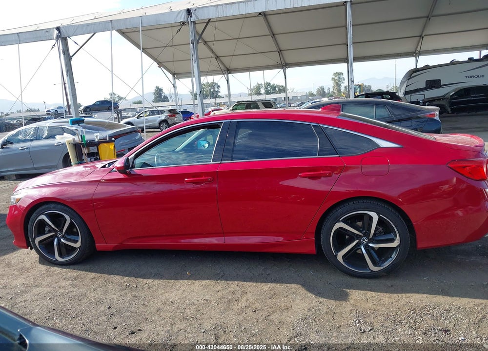 2018 HONDA ACCORD VIN: 1HGCV1F39JA114453