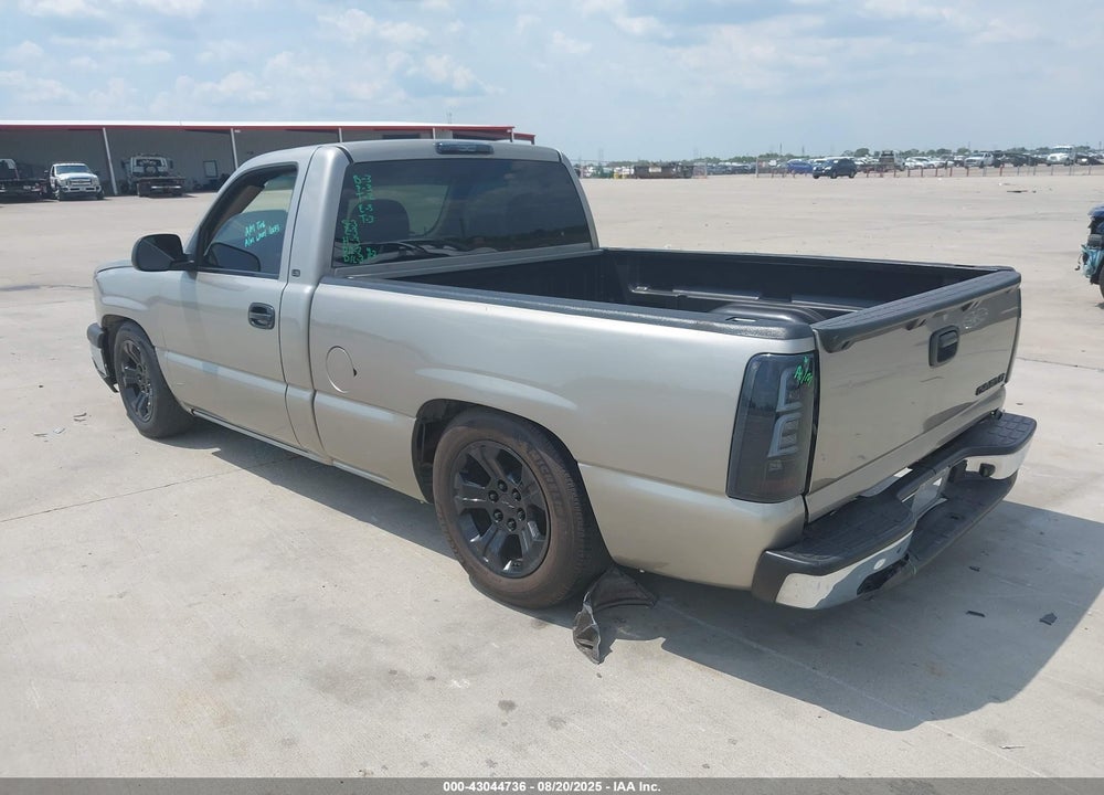 2003 CHEVROLET SILVERADO 1500 LS VIN: 1GCEC14T53Z177389