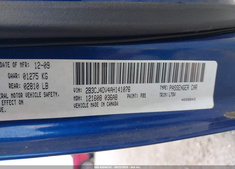 2010 DODGE CHALLENGER VIN: 2B3CJ4DV4AH141076