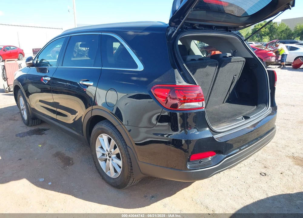 2020 KIA SORENTO VIN: 5XYPG4A32LG631986
