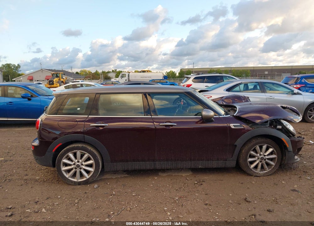 2017 MINI COOPER CLUBMAN VIN: WMWLN5C31H2B35408