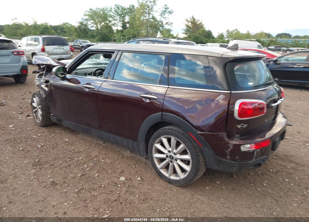 2017 MINI COOPER CLUBMAN VIN: WMWLN5C31H2B35408