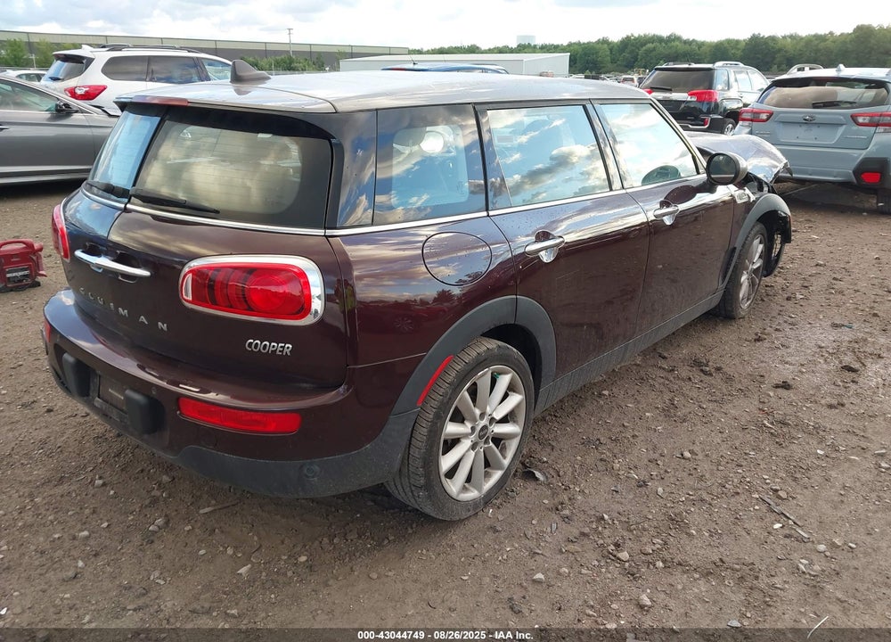 2017 MINI COOPER CLUBMAN VIN: WMWLN5C31H2B35408