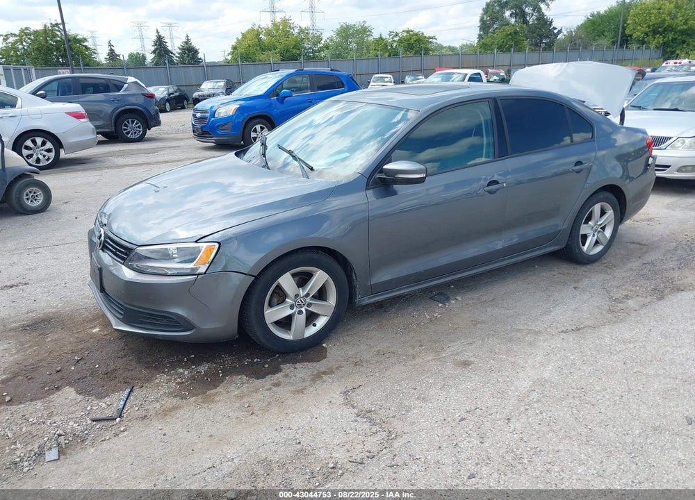 2011 VOLKSWAGEN JETTA 2.0L TDI VIN: 3VWLL7AJ7BM054672