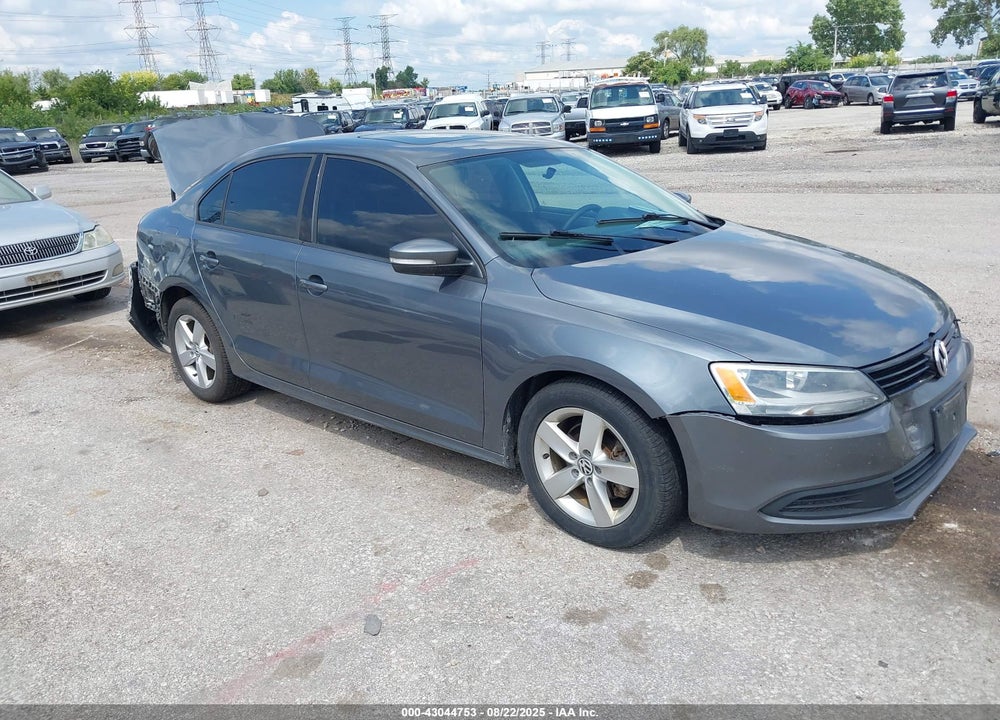 2011 VOLKSWAGEN JETTA 2.0L TDI VIN: 3VWLL7AJ7BM054672