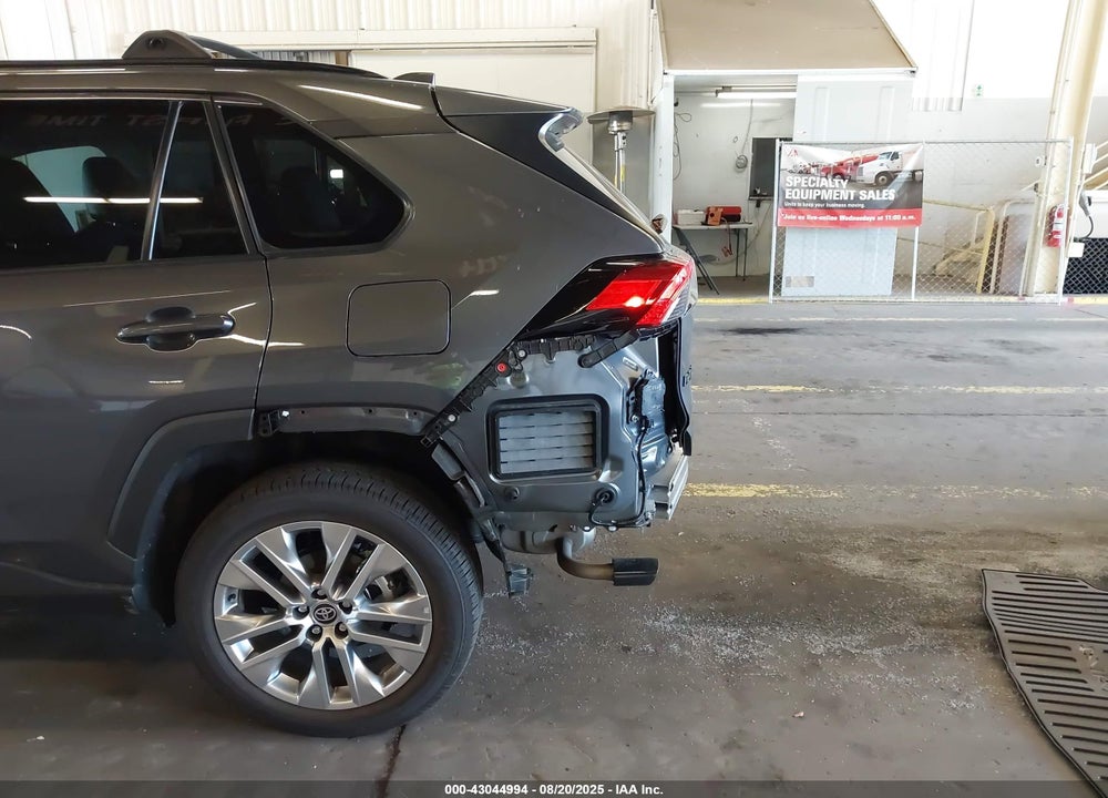 2024 TOYOTA RAV4 VIN: 2T3A1RFV4RC488615