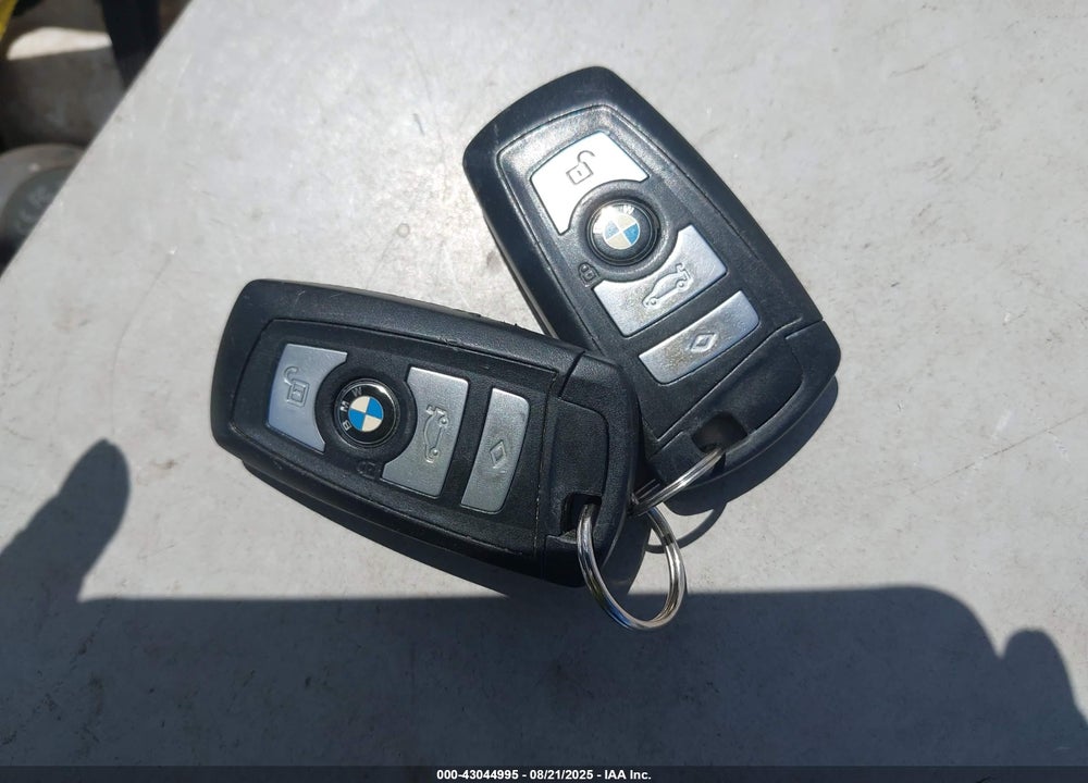 2011 BMW 5 SERIES VIN: WBAFR1C53BC749807
