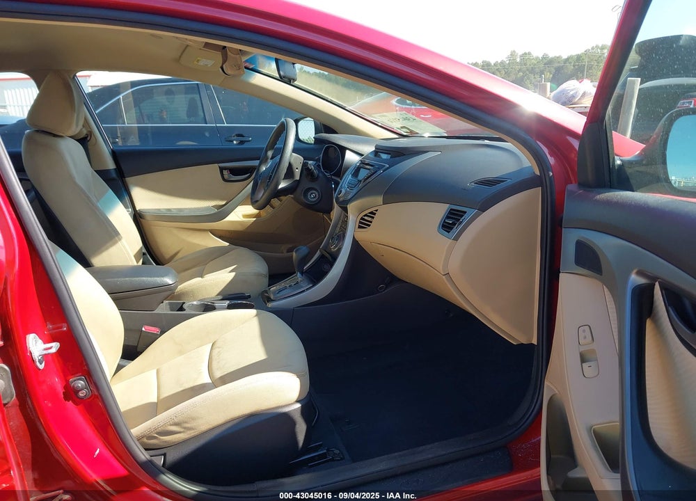 2013 HYUNDAI ELANTRA GLS VIN: KMHDH4AE9DU577244