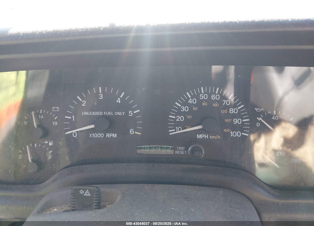 1998 JEEP CHEROKEE CLASSIC/SPORT VIN: 1J4FJ68S1WL278827