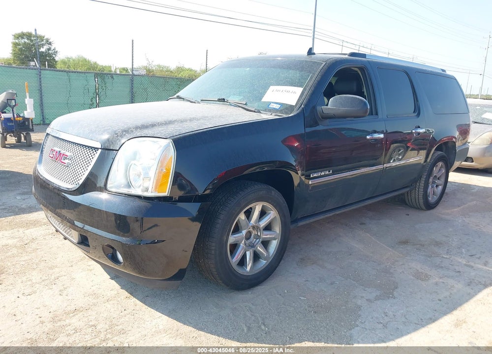 2014 GMC YUKON XL 1500 DENALI VIN: 1GKS1MEF0ER155942