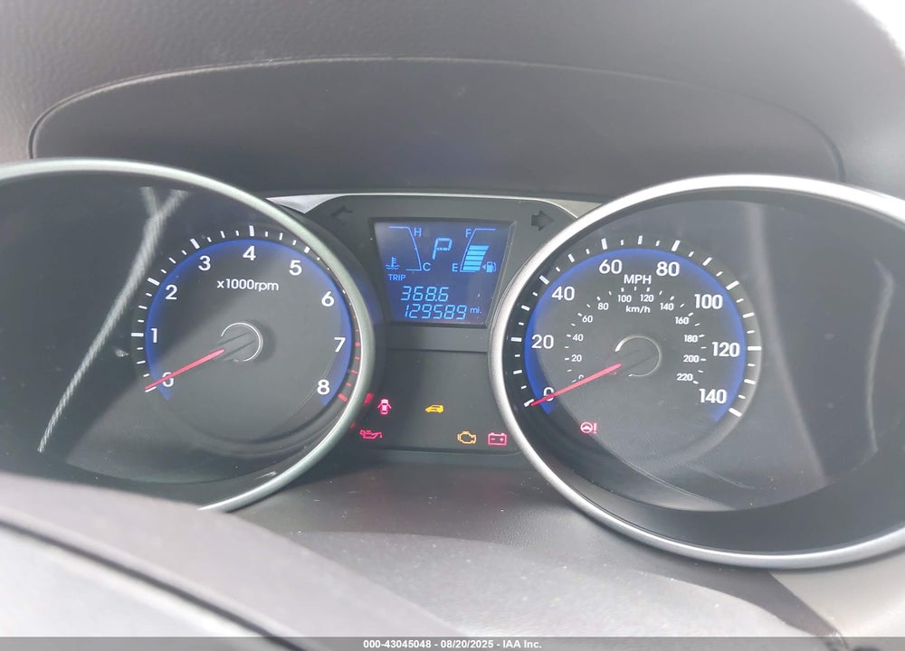 2015 HYUNDAI TUCSON VIN: KM8JUCAG4FU960179
