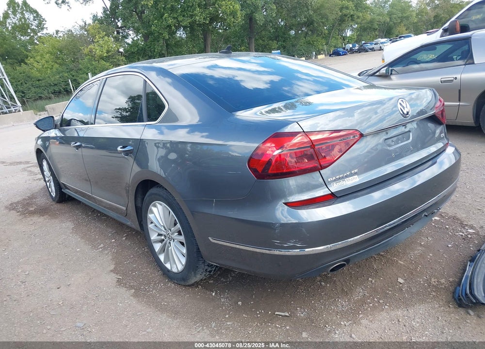 2017 VOLKSWAGEN PASSAT VIN: 1VWBT7A35HC000410
