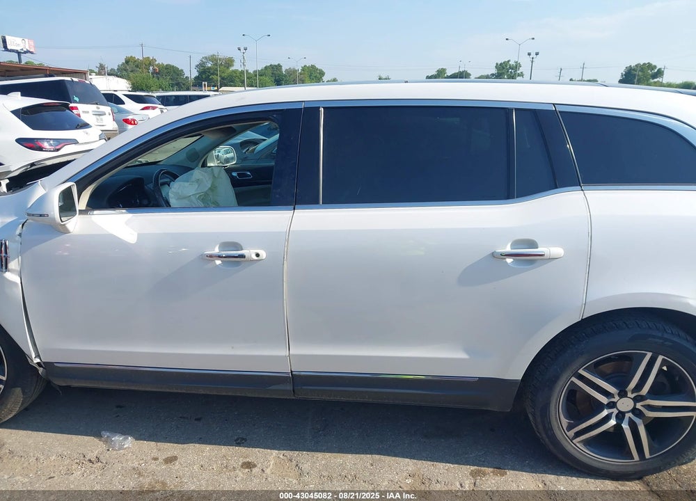 2013 LINCOLN MKT VIN: 2LMHJ5FK6DBL55409