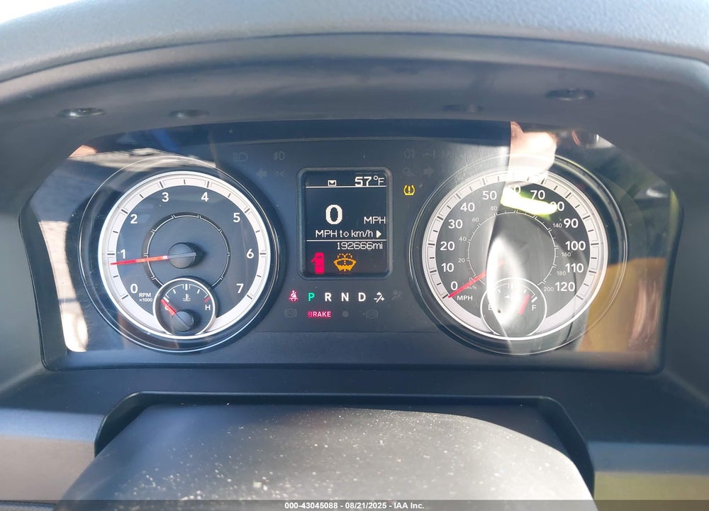 2019 RAM 1500 VIN: 1C6RR7KG4KS681357
