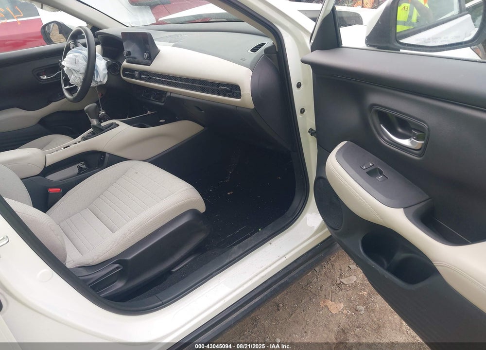 2024 HONDA HR-V VIN: 3CZRZ2H35RM771808