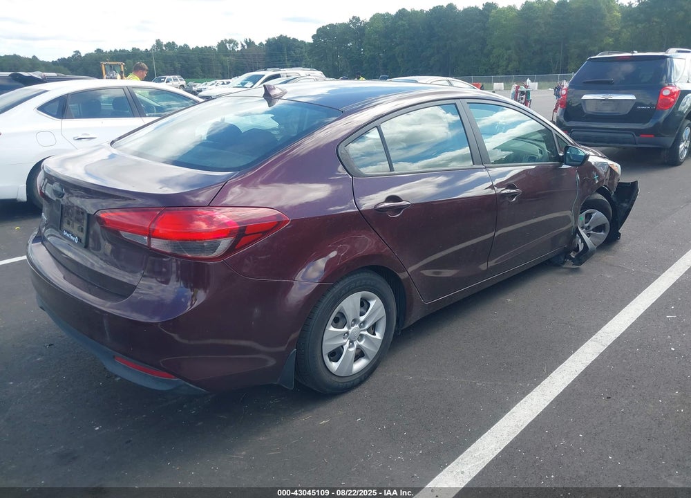 2017 KIA FORTE LX VIN: 3KPFK4A71HE159636