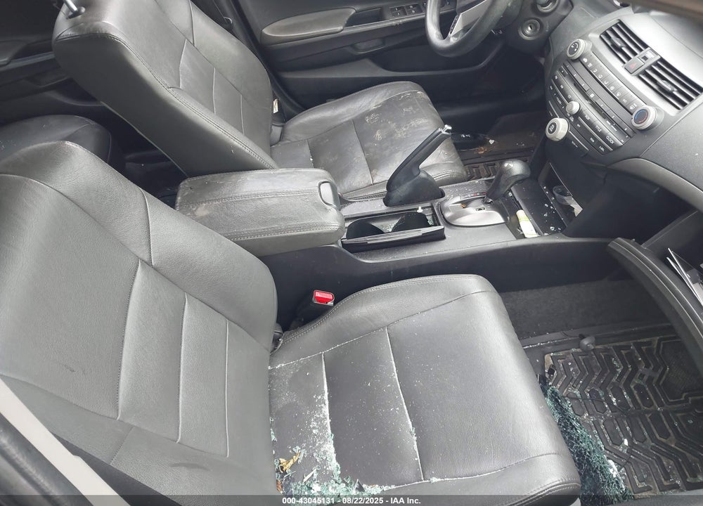 2008 HONDA ACCORD 2.4 LX-P VIN: 1HGCP26418A049522