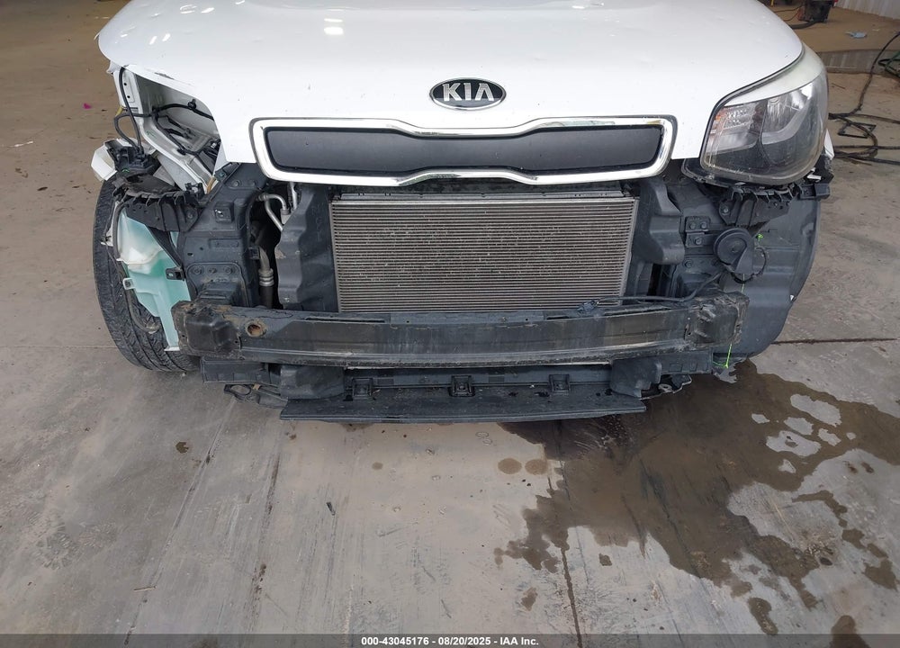 2015 KIA SOUL VIN: KNDJN2A20F7210888